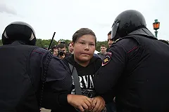 Политолог о провокации Алексея Навального: Абсурдное скотство в центре Москвы