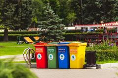 Егор Свалов сообщил, кто отвечает за чистоту контейнерной площадки для мусора