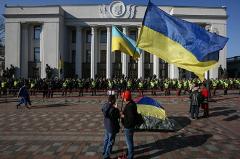 Украина собралась заработать миллионы долларов на разрыве отношений с Россией