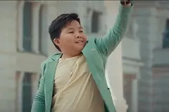 Максим Ержан высмеял в рекламе итоги голосования в «Голосе»