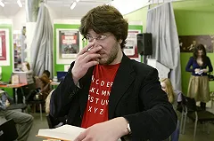 Суд взыскал с ЖЖ и Артемия Лебедева 1 млн рублей по иску ветерана