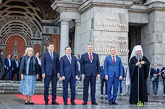 Полпред Владимир Якушев напомнил, что Екатеринбург основал Петр I