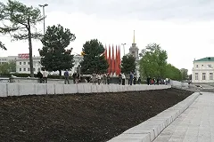 Доцент УрГПУ предложил вернуть на Плотинку Краснознаменную группу для китайских туристов