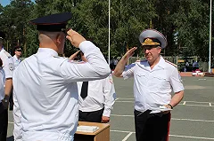 Генерал Бородин извинился перед журналистами за задержание на митинге Навального