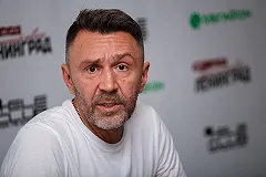 Шнуров посвятил матерный стих решению наказывать за оскорбление власти