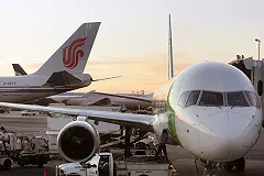 Китайские пилоты устроили драку во время полета