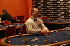 Томский чиновник проиграл зарплаты коллег в онлайн-покер