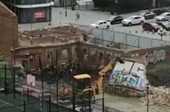 Общественники заявили о сносе памятника в центре Екатеринбурга