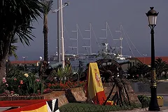 Россия отозвала заявку на дозаправку «Адмирала Кузнецова» в Испании