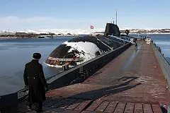 СМИ сообщают о взрыве на АПЛ "Екатеринбург". На заводе информацию опровергают