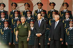 Мантуров объяснил, зачем тратит сотни тысяч бюджетных рублей на люксовые номера