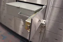 Суд арестовал на счетах обвиняемой в шпионаже Цуркан 451 млн рублей