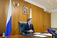 СМИ увидели доказательства постановочности с табличками про «бесов» и «храбрых»