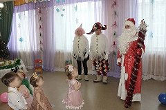 ГУФСИН устроил праздник для детей, проживающих с осужденными мамами в нижнетагильской ИК-6