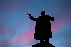 Липович объяснил гордуме, почему Екатеринбург весной тонет в грязи