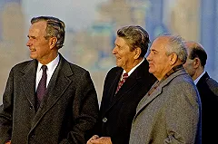 Горбачев атакует США: Обама одержим лидерством