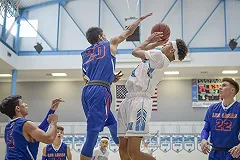 Школьник получил двойку по физкультуре за то, что не посмотрел «Движение вверх»