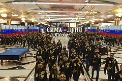 Сотрудница «Сима-ленда» рассказала, как снимался клип в поддержку Путина