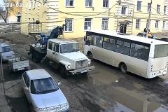 Свердловский водитель автовышки снес газопровод