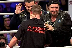 Хирург привез в Екатеринбург Знамя Победы