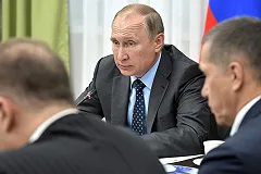 Путин пообещал подумать о выдвижении на новый президентский срок