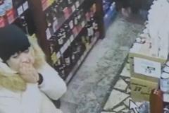 Девушка украла бутылку дорогого коньяка в алкомаркете Екатеринбурга