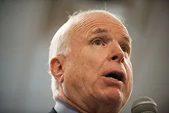 Джон Маккейн выступил за поставки оружия на Украину