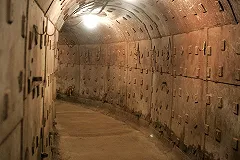 Миллионеры прячутся от народа в бункерах и Новой Зеландии