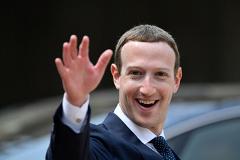 Цукерберг: Facebook и сервисы не будут хранить данные в авторитарных странах