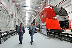 Президент РЖД Олег Белозеров приехал в Нижний Тагил на «Ласточке»