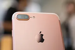 Банки назвали средний чек пользователей платежных систем Apple и Samsung