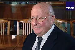 Глава Центра имени Гамалеи сообщил о заражении «омикроном»