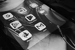 Google Play прекращает монетизацию для приложений из России