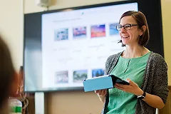 Свободно владеющие английским языком сотрудники зарабатывают на 12% больше