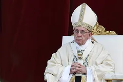 США предложили папе римскому проявить жесткость в разговоре с Путиным