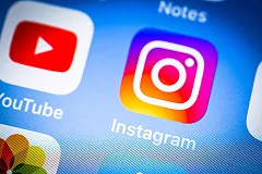 Школьница покончила с собой по просьбе подписчиков в сети