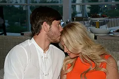 В Сети появилась запись инцидента с фотомоделью на борту самолета