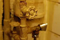 Инфляция поставила рекорд из-за роста тарифов ЖКХ