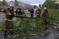 МЧС России по Свердловской области ликвидирует последствия урагана