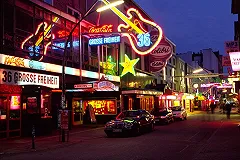 Министр предрек сексуально активным россиянкам бесплодие