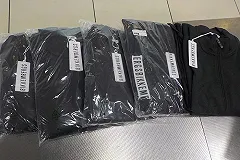 Екатеринбуржец привез с отдыха из Анталии 56 килограммов брендовой одежды