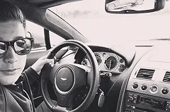 ГИБДД ищет свидетелей езды малолетнего Гаффнера за рулем элитного авто