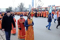 В Екатеринбурге перекрыли улицы вокруг Храма-на-Крови