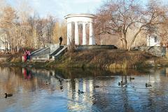 В Харитоновском парке появится аллея Героев России