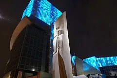 В Ельцин Центре предложили подумать над переносом храма на площадь 1905 года