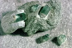 «Мариинский прииск» намерен осенью выставить на торги уникальный изумруд