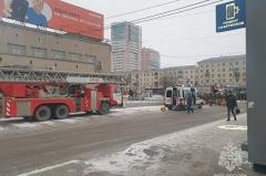 В Екатеринбурге офис УК облили топливом и подожгли