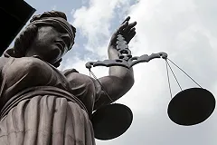 В Свердловском облсуде объяснили, как законно избежать взносов за капремонт