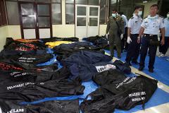 ВВС Индонезии опровергли информацию о 141 погибшем в катастрофе