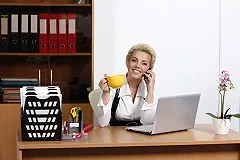 В какой сфере легче всего найти работу в Свердловской области